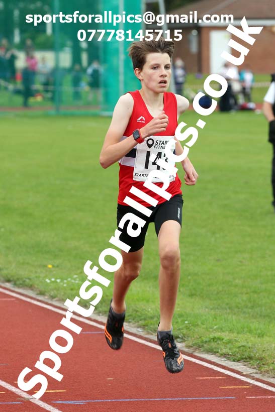 800 metres 06, NECAA Open Meeting, Morpeth, Sunday, March 23rd. David T. Hewitson/Sports for All Pics